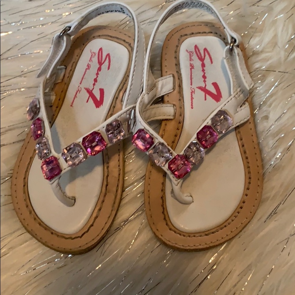 Sandals - Picture 3 of 3